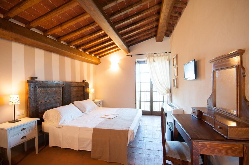 Agriturismo Borgo Tra Gli Olivi Castiglion Fiorentino Exterior photo