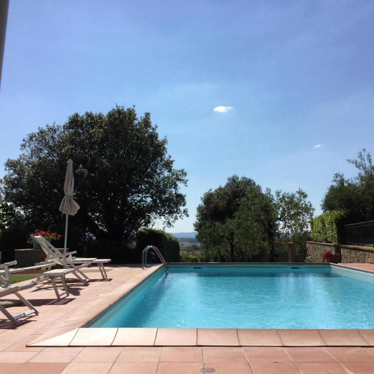 Agriturismo Borgo Tra Gli Olivi Castiglion Fiorentino Exterior photo