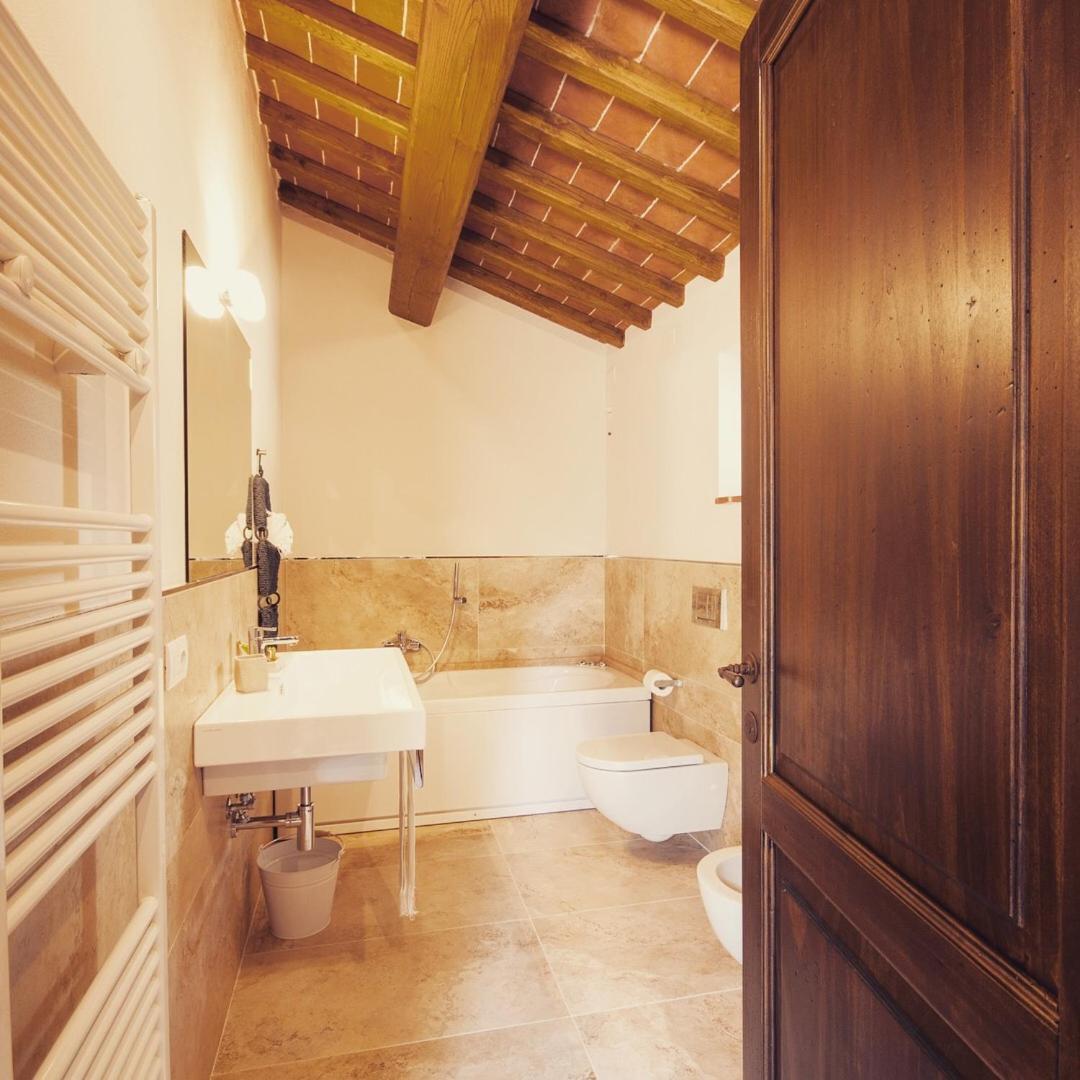 Agriturismo Borgo Tra Gli Olivi Castiglion Fiorentino Exterior photo